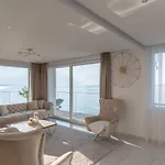 Sunset Home, De Luxe Front De Appartamento Veytaux