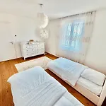 Sunset Home, De Luxe Front De * Veytaux