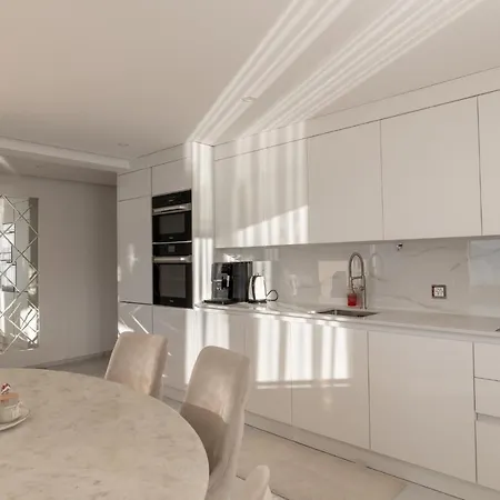 Apartment Sunset Home, De Luxe Front De Veytaux