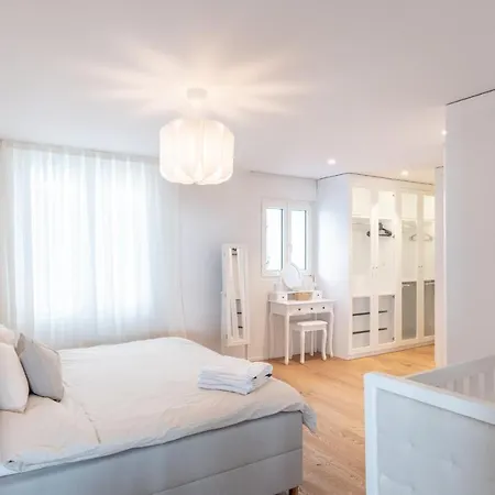 Sunset Home, De Luxe Front De Apartment *