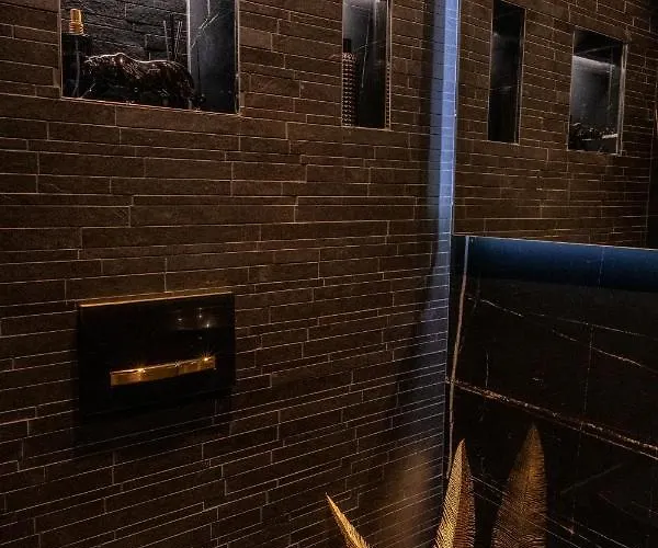 Appartamento Sunset Home, De Luxe Front De