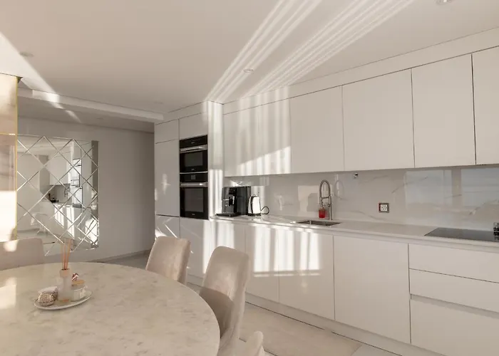 Appartamento Sunset Home, De Luxe Front De Veytaux