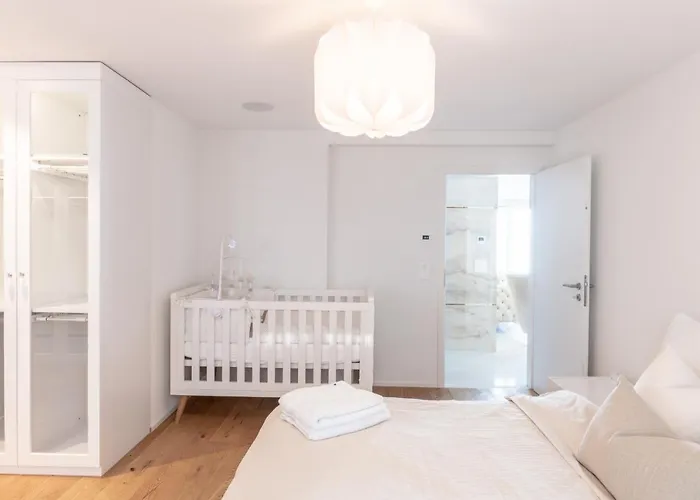 Sunset Home, De Luxe Front De